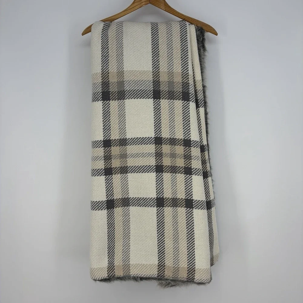 POTTERY BARN Stewart Plaid Faux Fur Back Throw 60